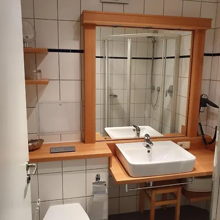 Inselliebe Ruegen Inkl Sauna Und 3h Taeglich Eintritt Ahoi Schwimmbad Apartament *