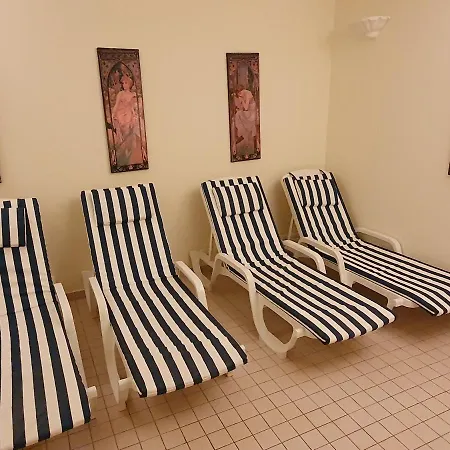 Lägenhet Inselliebe Ruegen Inkl Sauna Und 3h Taeglich Eintritt Ahoi Schwimmbad *