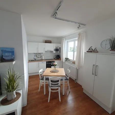 Inselliebe Ruegen Inkl Sauna Und 3h Taeglich Eintritt Ahoi Schwimmbad