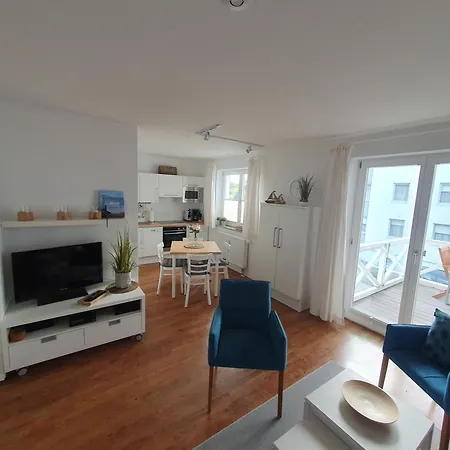 Inselliebe Ruegen Inkl Sauna Und 3h Taeglich Eintritt Ahoi Schwimmbad Apartament *