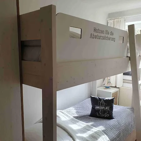 Inselliebe Ruegen Inkl Sauna Und 3h Taeglich Eintritt Ahoi Schwimmbad 아파트 Sellin (Rugen)