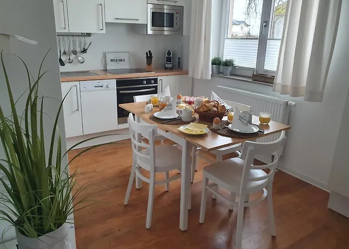 Inselliebe Ruegen Inkl Sauna Und 3h Taeglich Eintritt Ahoi Schwimmbad Appartement