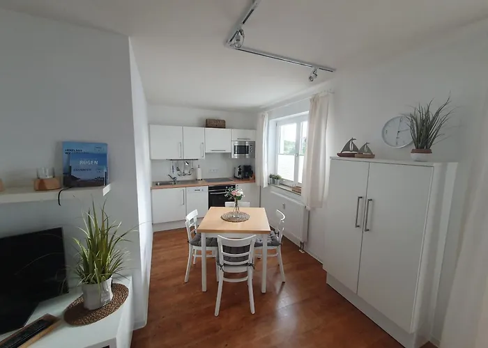 Inselliebe Ruegen Inkl Sauna Und 3h Taeglich Eintritt Ahoi Schwimmbad